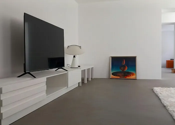 Minimalist Style Apartment In Upper Palatinate *